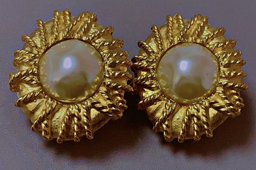 Wunderschöne vintage boucles - vintage,