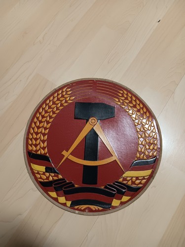 Ddr emblem staatswappen - 32,