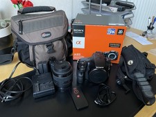 Sony Alpha A65VL Systemkamera Zubehörpaket inkl. Kit Objektiv und Kameratasche