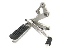 Honda CBR 900 RR SC28 [1994] - Fußrastenanlage rechts Fahrer Fußraste mit Brem