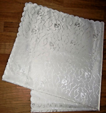 Tischdecke in Beige mit Rosenblüten Druck ** 110 x 110 cm ** Irisette **