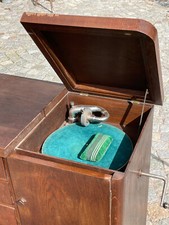 13/6/922 Grammophonschrank  Standgrammophon Grammophon um 1920