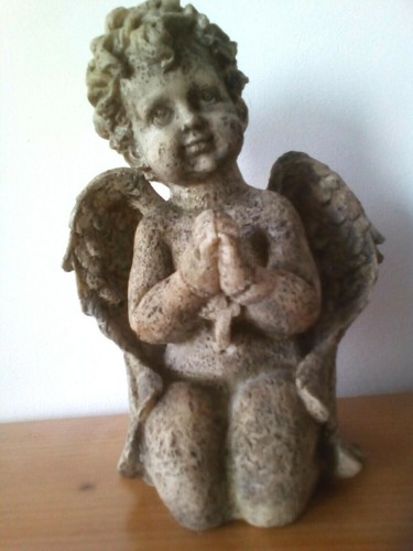 Betender engel aus kunststoff - betender,