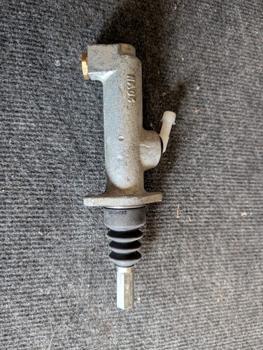 Geberzylinder kupplung holder - geberzylinder,