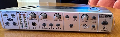 Behringer minimon mon800 - behringer,