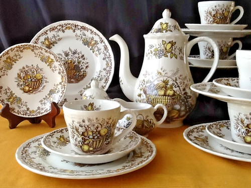 Royal tudor stoke - tudor, stoke-on-trend