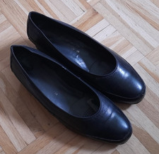 Damen Pumps schwarz von ARA Größe 38 mit Keilabsatz echtes Leder