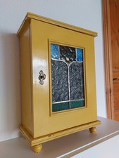 Antiker Apothekerschrank mit