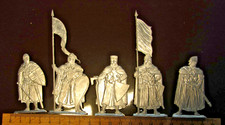 5  GROßFIGUREN  KREUZRITTER