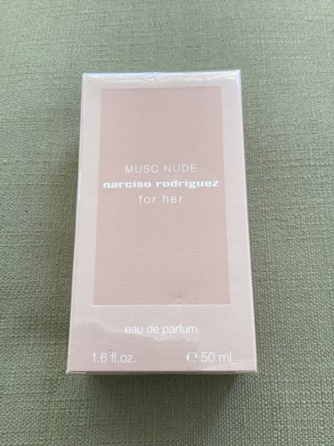 Narciso rodrigues musc nude - narciso,