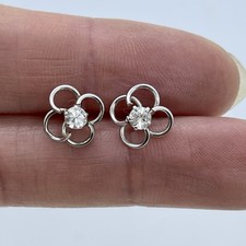 14 Karat Weißgold Blumen