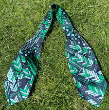 HERREN Glatt  Aufdruck Ascot Krawatte % 100 Seiden Schal