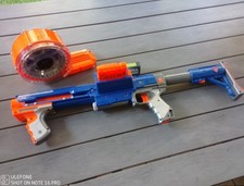 Nerf Schnellfeuer Blaster N - Strike Raider CS 35 mit Trommelmagazin