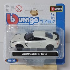Bburago 2009 NISSAN GT-R Weiß