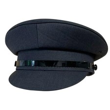 Graue Schirmmütze im