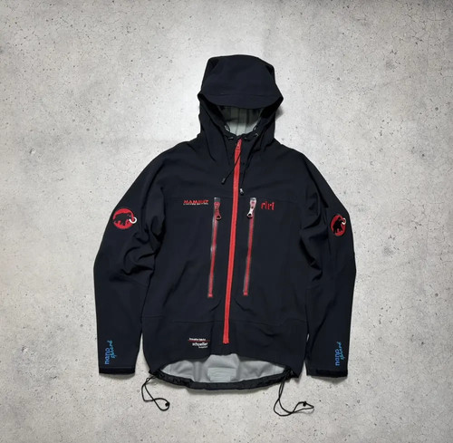 Mammut limited edition riri - mammut,