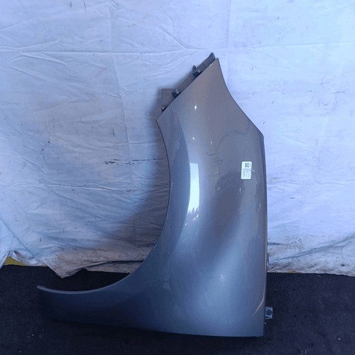 631017581r kotflügel vorn - 631017581r,