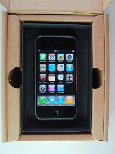 Apple iphone 8gb 1 - 8gb,