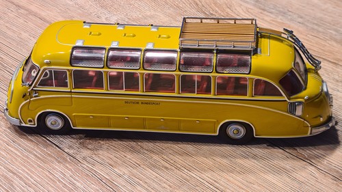 Minichamps bus deutsche - minichamps,
