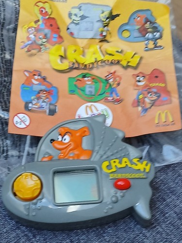 Donald crash bandicoot - crash,