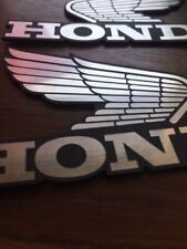 2 Tankemblem Badges HONDA