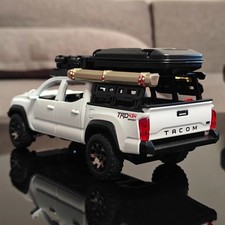 1:32 Toyota Tacoma TRD