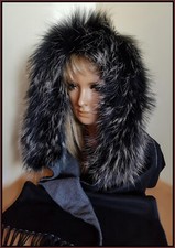 MERRYLAND Kapuzenschal Echt