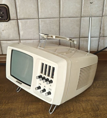 Vintage tragbarer fernseher - tragbarer,
