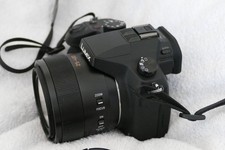 Panasonic Lumix DMC-FZ1000