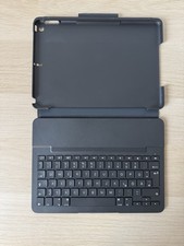 Logitech Slim Folio