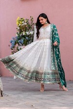 Indian Salwar Kameez