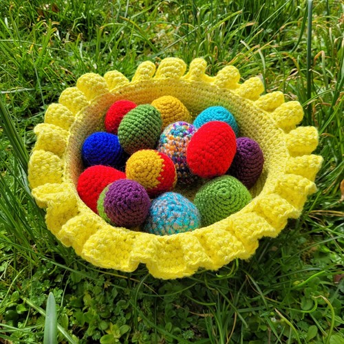 Osterdeko körbchen und 13 - osterdeko:,