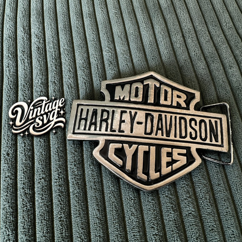 Vintage belt buckle - , featuring