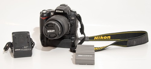 Nikon d90 3 mp - d,