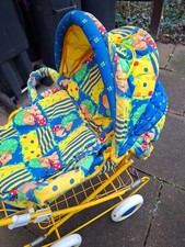 Puppenwagen mit Tragetasche