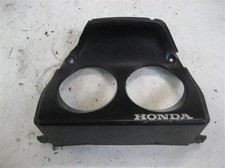1. HONDA CBR 400 RR NC29 VERKLEIDUNG SITZBANK RÜCKLICHT HINTEN MITTE