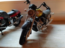 Modell-Motorräder 3 x Moto