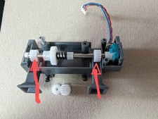 2 x Zahnrad Tieflader Stützen Schmitz LKW Getriebe Scania 1:32 Motor Ersatzteil