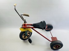 Original DDR Dreirad in rote