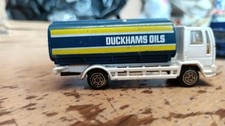 corgi, ford cargo truck duckams oil,, vintage diecast metal toy truck