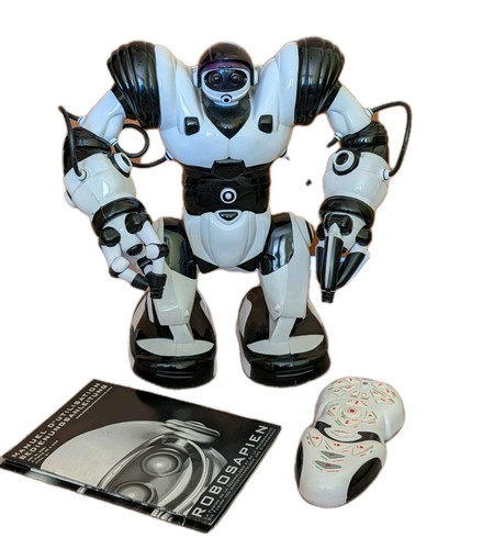 Wowwee robosapien - wowwee,