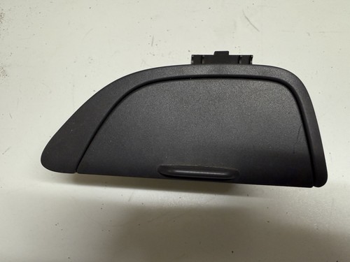 Golf5 aschenbecher hinten - vw,