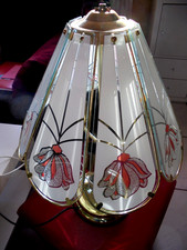 Nachlass Top Stand-Tischleuchte vergoldet  Milch-Glasschirm Tiffany Stil H 52 cm