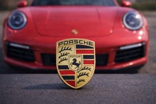 Porsche Wappen  –