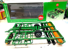 1:32. BAUERNHOF. AMAZONE 880