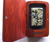 Zippo Feuerzeug Drache Perlmutt Special Edition in Holzbox