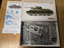 T-34/76 Model 1942 (2 in 1), Cyber Hobby 6388 (P323)