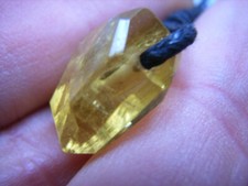 Klarer GOLDBERYLL Kristall mit