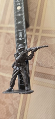 Kunststoff soldaten in - 70,