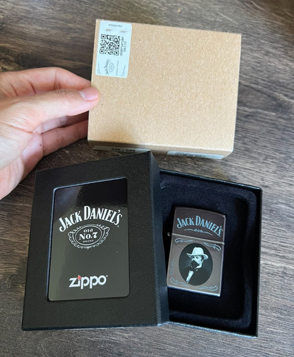 Zippo jack daniel - zippo, daniel’s